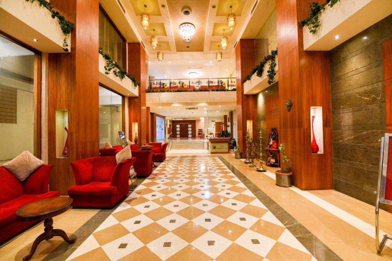 Pla Krishna Inn Tiruchirappalli Buitenkant foto