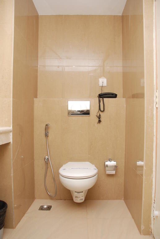 Pla Krishna Inn Tiruchirappalli Kamer foto
